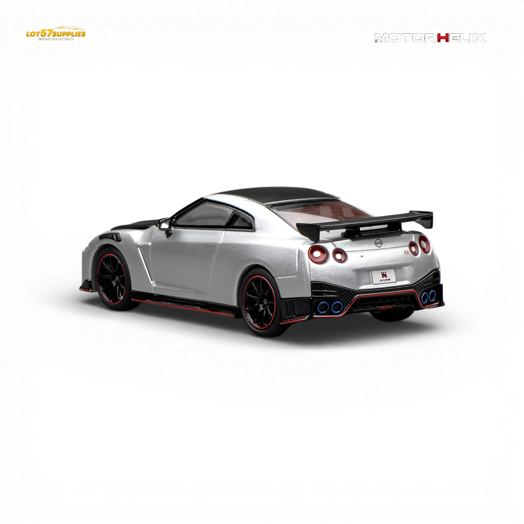 Motorhelix Nissan GT-R NISMO (R35) Special Edition 2022 - Ultimate Metal Silver 1:64